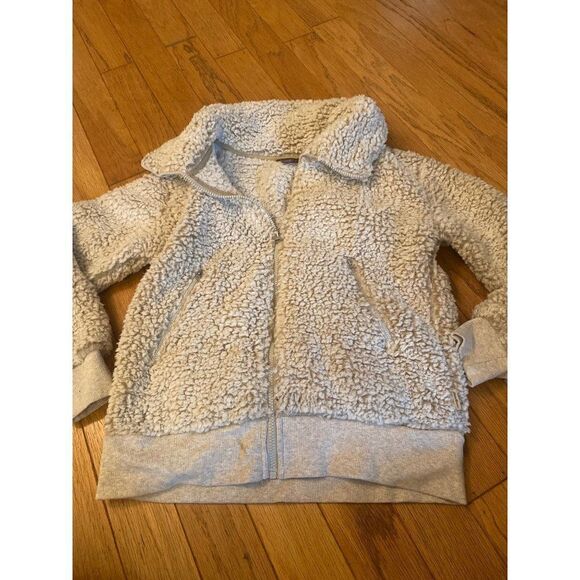 Eddie Bauer, Women's sherpa zip up cream colored sweater size small - Picture 1 of 7